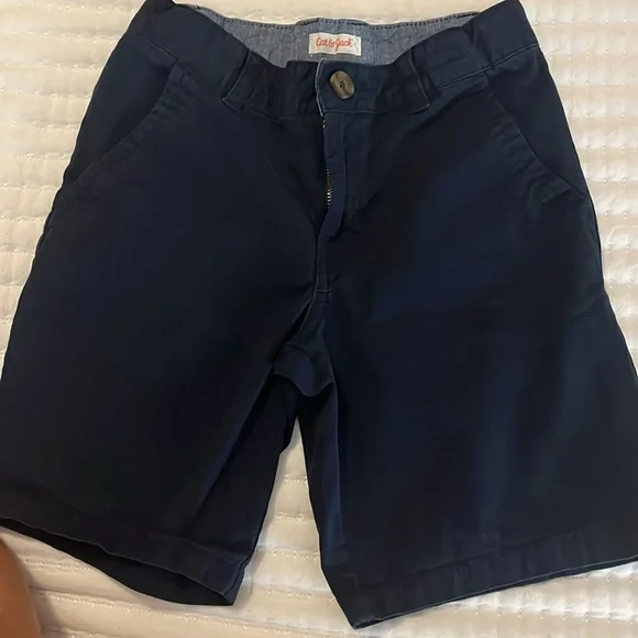 4 Pair of Boys Shorts - Picture 12 of 15